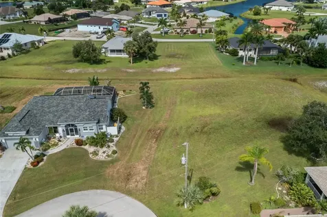 17383 Malarky Lane Punta Gorda FL 33955