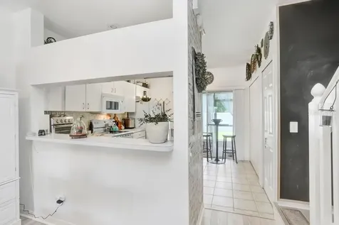 1310 Costa Mesa Drive Wesley Chapel FL 33543