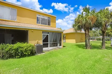 1310 Costa Mesa Drive Wesley Chapel FL 33543