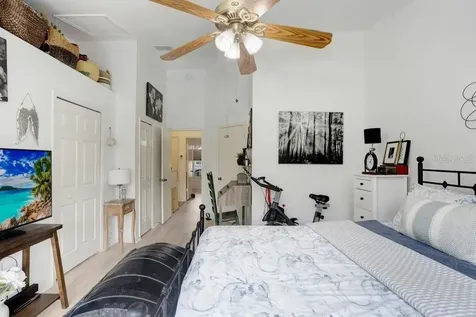 1310 Costa Mesa Drive Wesley Chapel FL 33543