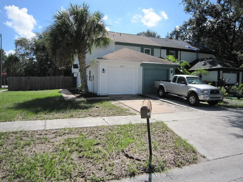 6115 Oak Cluster Circle Tampa FL 33634