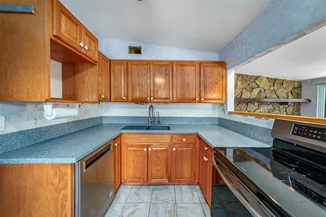 1709 W Humphrey Street Tampa FL 33604