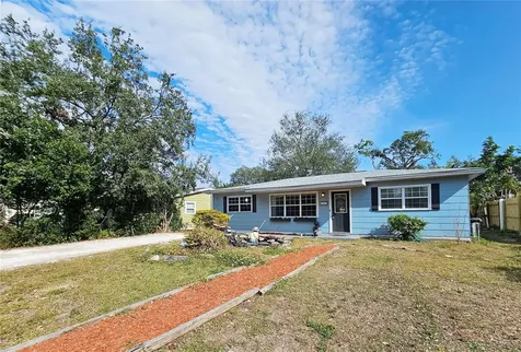 1345 Young Avenue Clearwater FL 33756