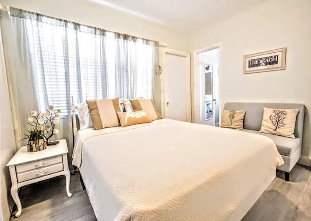 42 Somerset Street Clearwater Beach FL 33767