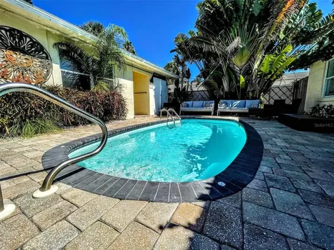 42 Somerset Street Clearwater Beach FL 33767