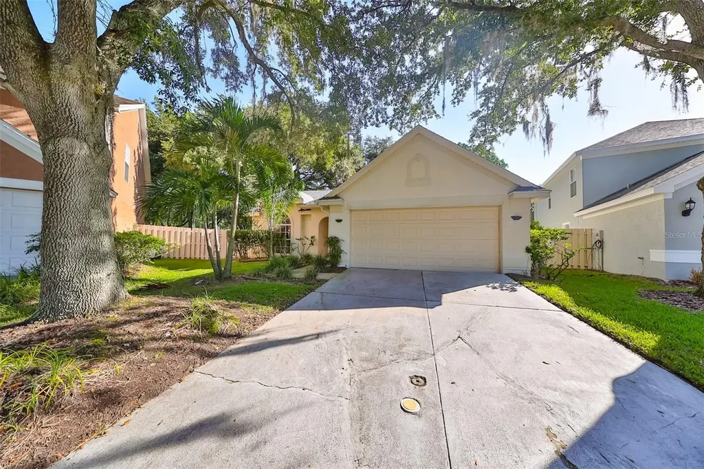 17721 Ridgeway Point Place Tampa FL 33647