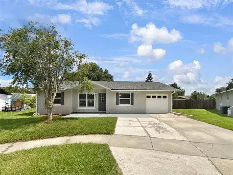 1521 Foxridge Run SW Winter Haven FL 33880