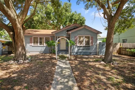 1727 22nd Avenue N St Petersburg FL 33713