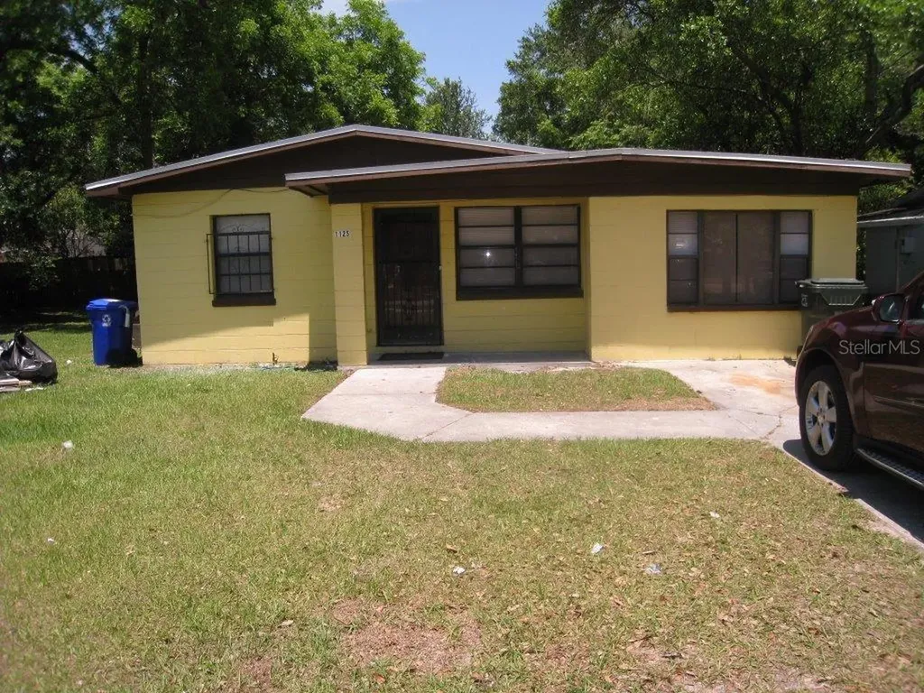 1125 W 8th Street Lakeland FL 33805