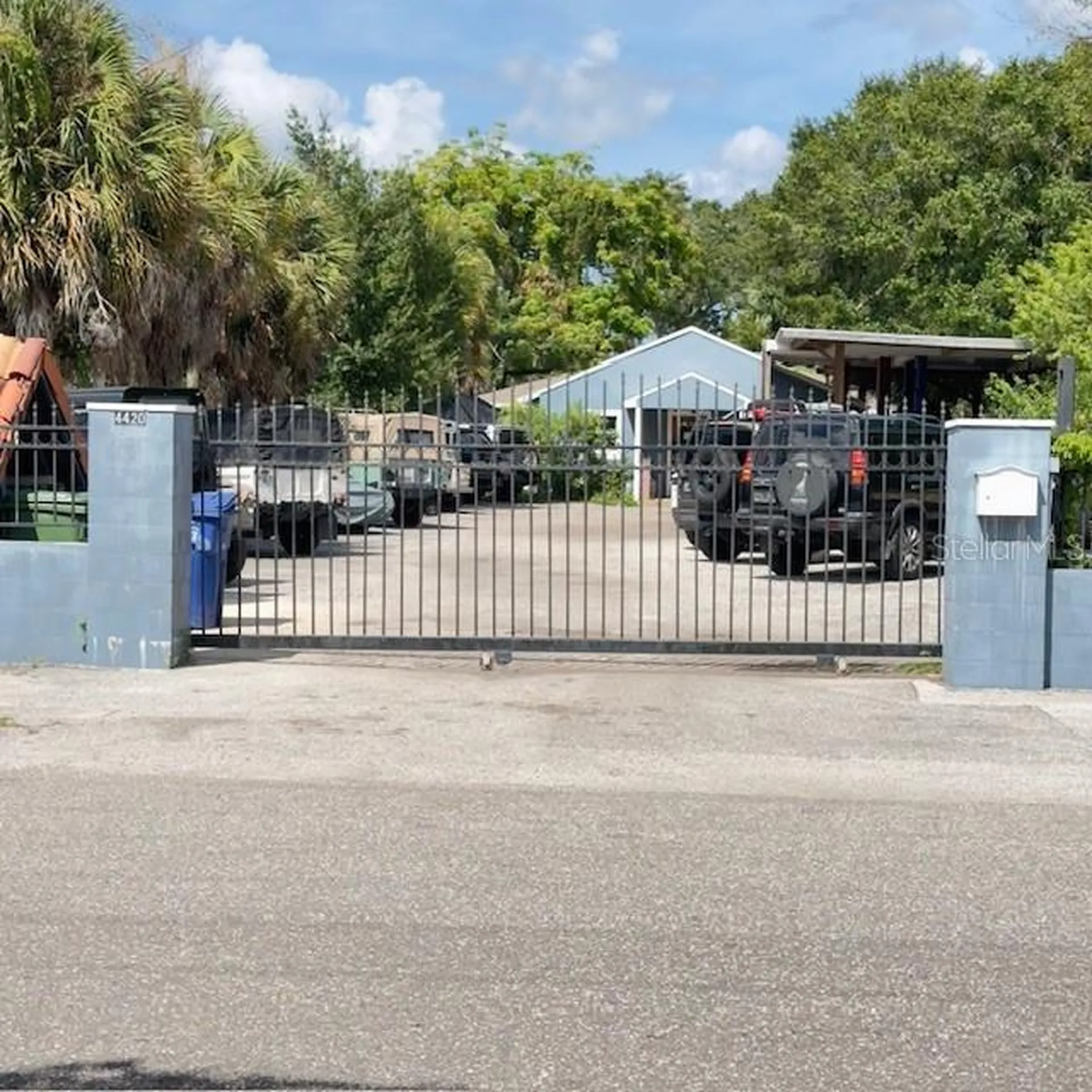 4420 N Hale Avenue Tampa FL 33614