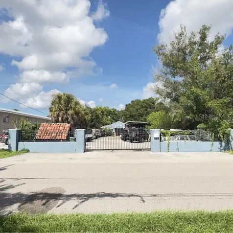 4420 N Hale Avenue Tampa FL 33614