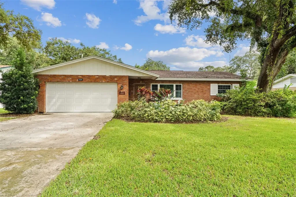 9969 56th Place N St Petersburg FL 33708