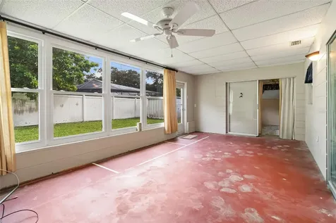 9969 56th Place N St Petersburg FL 33708