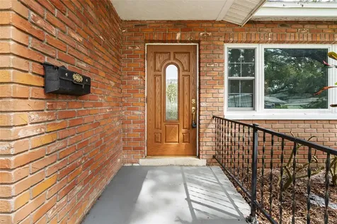 9969 56th Place N St Petersburg FL 33708