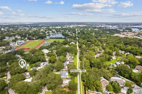 9969 56th Place N St Petersburg FL 33708