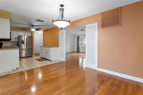 9969 56th Place N St Petersburg FL 33708