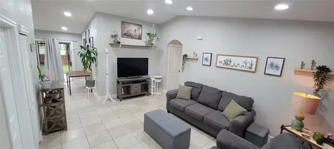 3004 Dreyfushire Boulevard Orlando FL 32822
