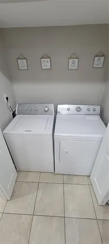 3004 Dreyfushire Boulevard Orlando FL 32822