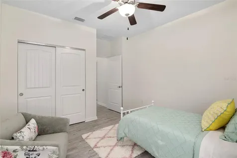 13480 NW 11th Place Newberry FL 32669
