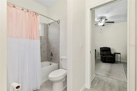 13480 NW 11th Place Newberry FL 32669