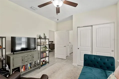 13480 NW 11th Place Newberry FL 32669