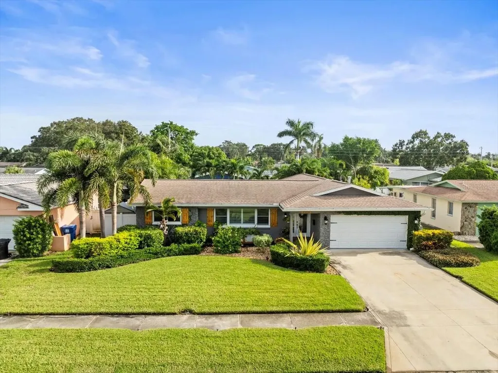 6488 31st Terrace N St Petersburg FL 33710