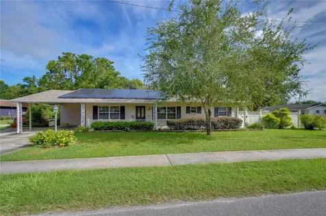 38313 North Avenue Zephyrhills FL 33542