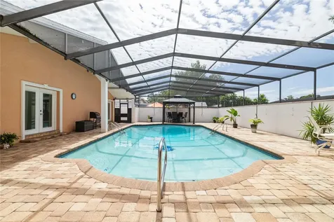 2716 W Louisiana Avenue Tampa FL 33614