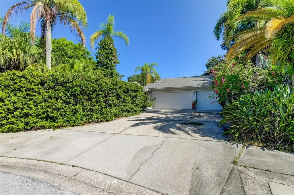 2898 Green Meadow Court Clearwater FL 33761