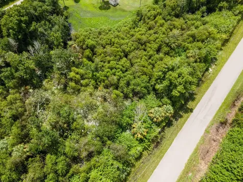 22447 Morocco Avenue Port Charlotte FL 33952