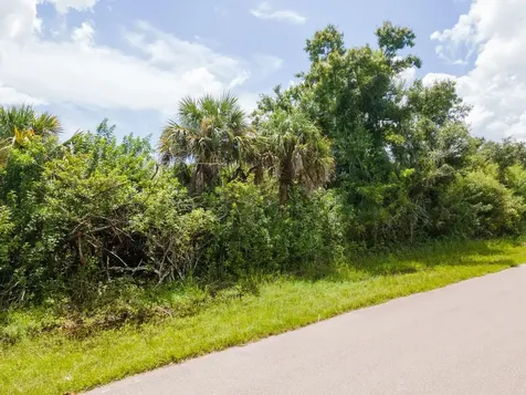 22447 Morocco Avenue Port Charlotte FL 33952