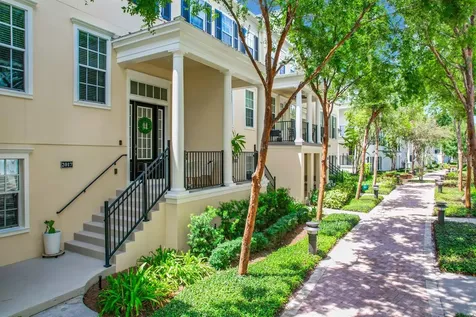 2017 Coulson Alley Orlando FL 32814