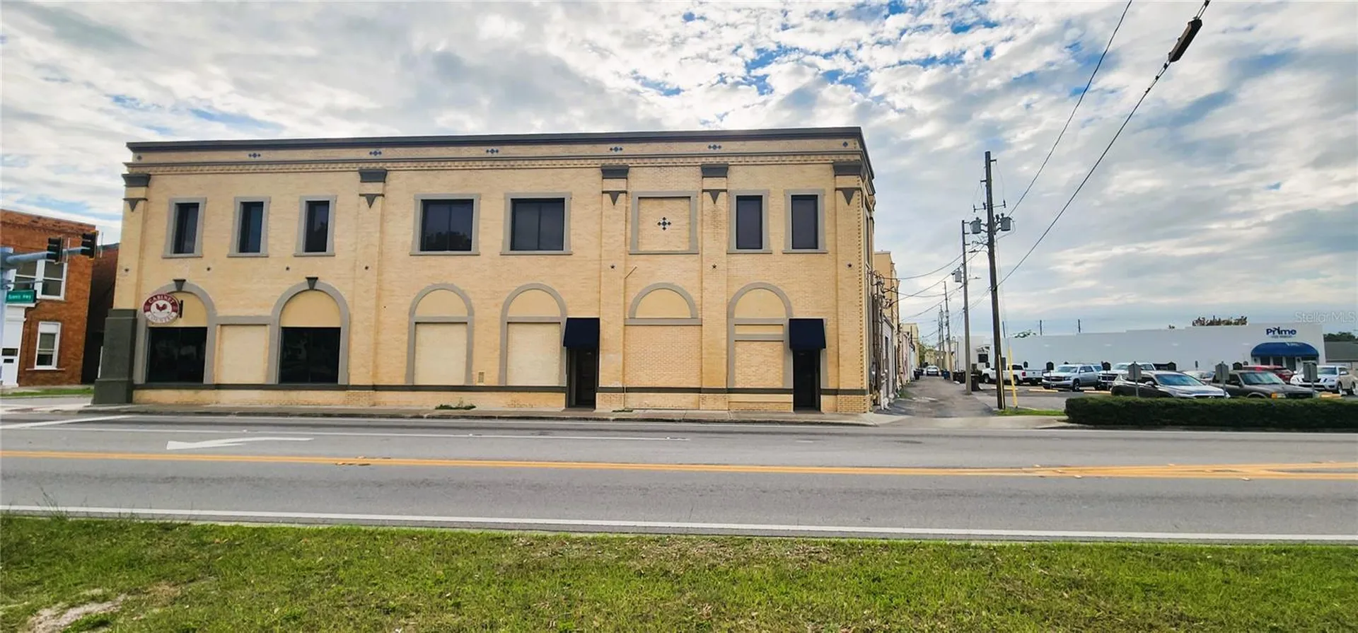 251 E Park Avenue Lake Wales FL 33853