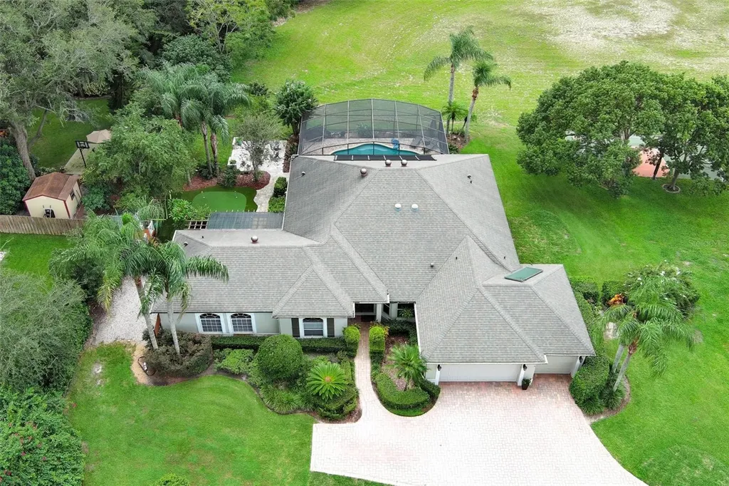 7601 Kings Passage Avenue Orlando FL 32835