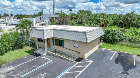 25073 Marion Avenue Punta Gorda FL 33950