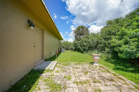 25073 Marion Avenue Punta Gorda FL 33950