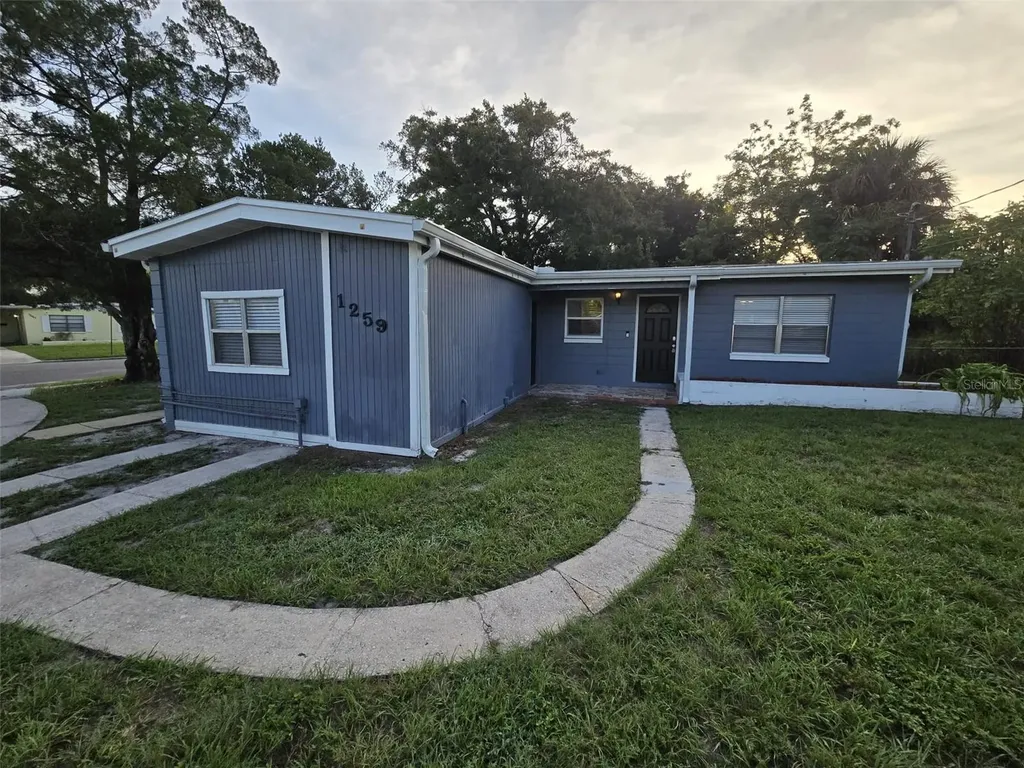 1259 Saint James Road Orlando FL 32808