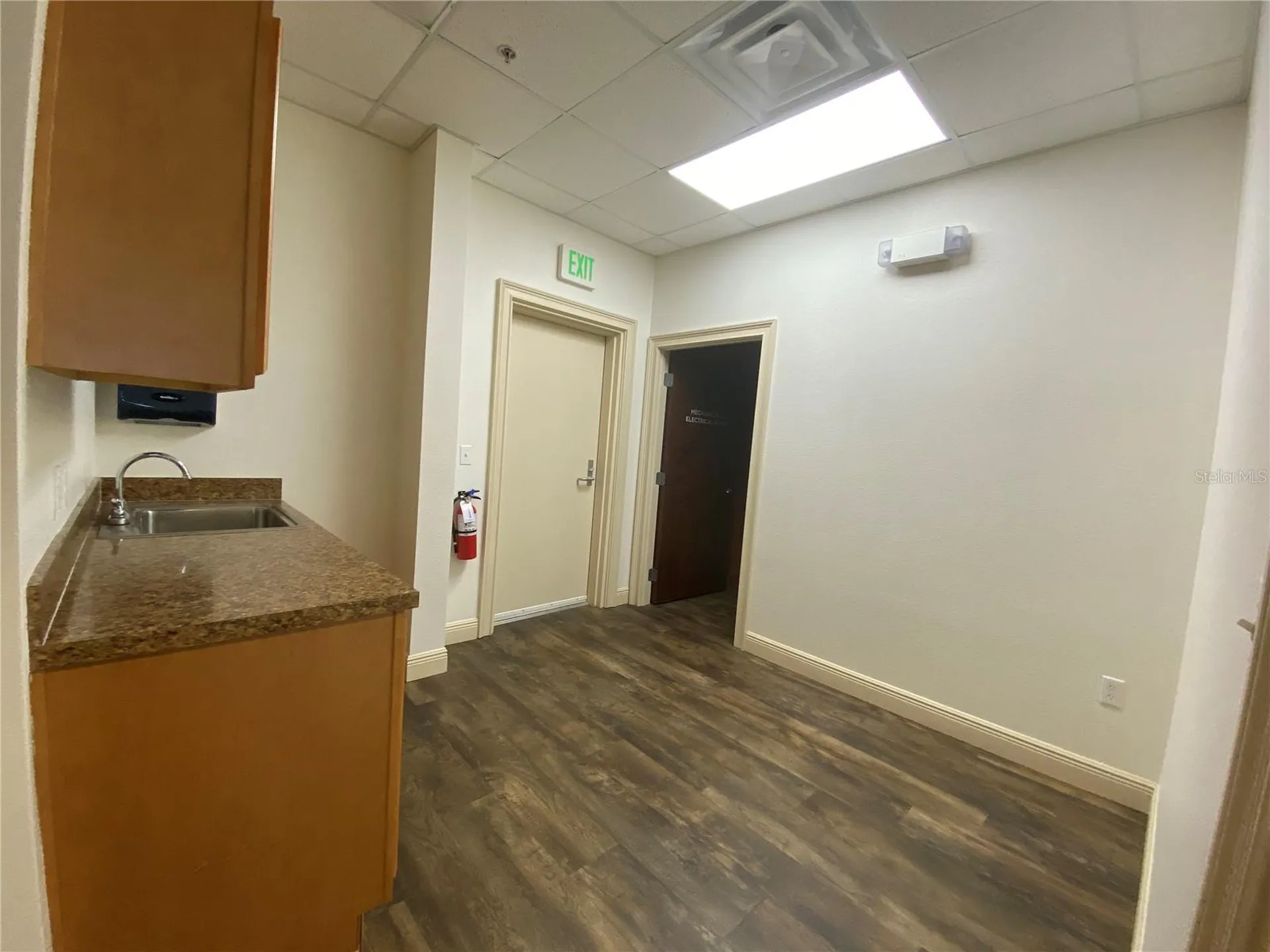 737 County Road 466 Lady Lake FL 32159