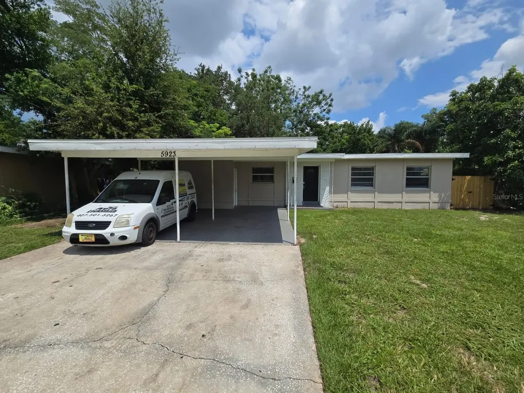 5923 Balboa Drive Orlando FL 32808