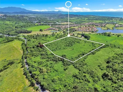 Candelero Abajo Lot B-3 Humacao PR 00791