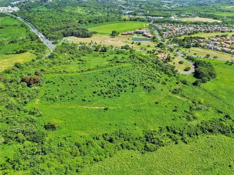 Candelero Abajo Lot B-3 Humacao PR 00791