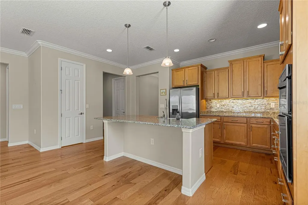 9823 SW 95th Loop Ocala FL 34481