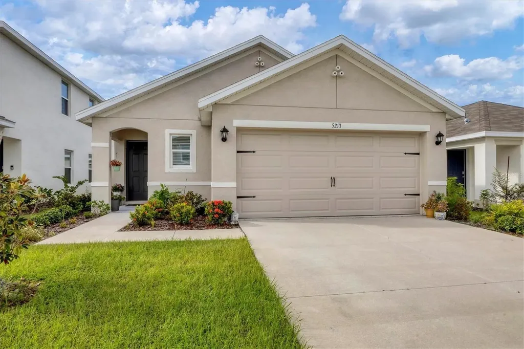5213 Rocky Coast Place Palmetto FL 34221
