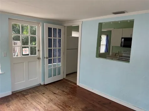 2391 10th Street Sarasota FL 34237