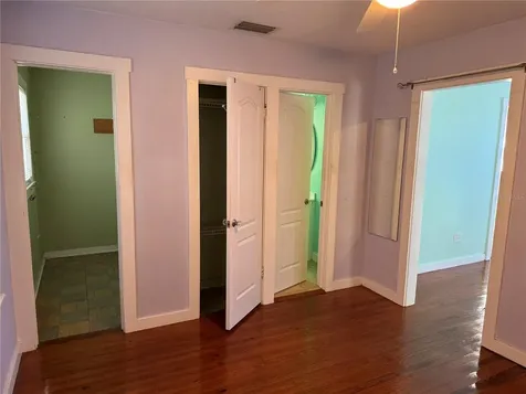 2391 10th Street Sarasota FL 34237