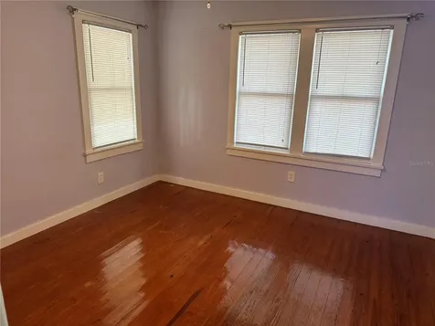 2391 10th Street Sarasota FL 34237
