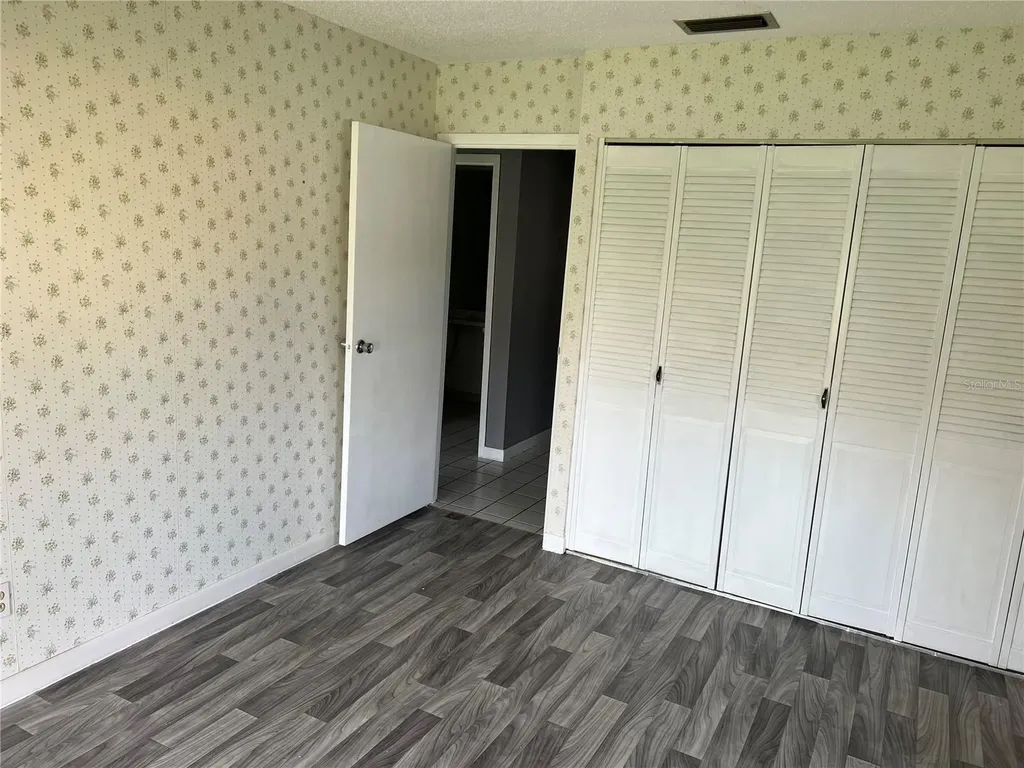 401 Dorchester Place Sun City Center FL 33573