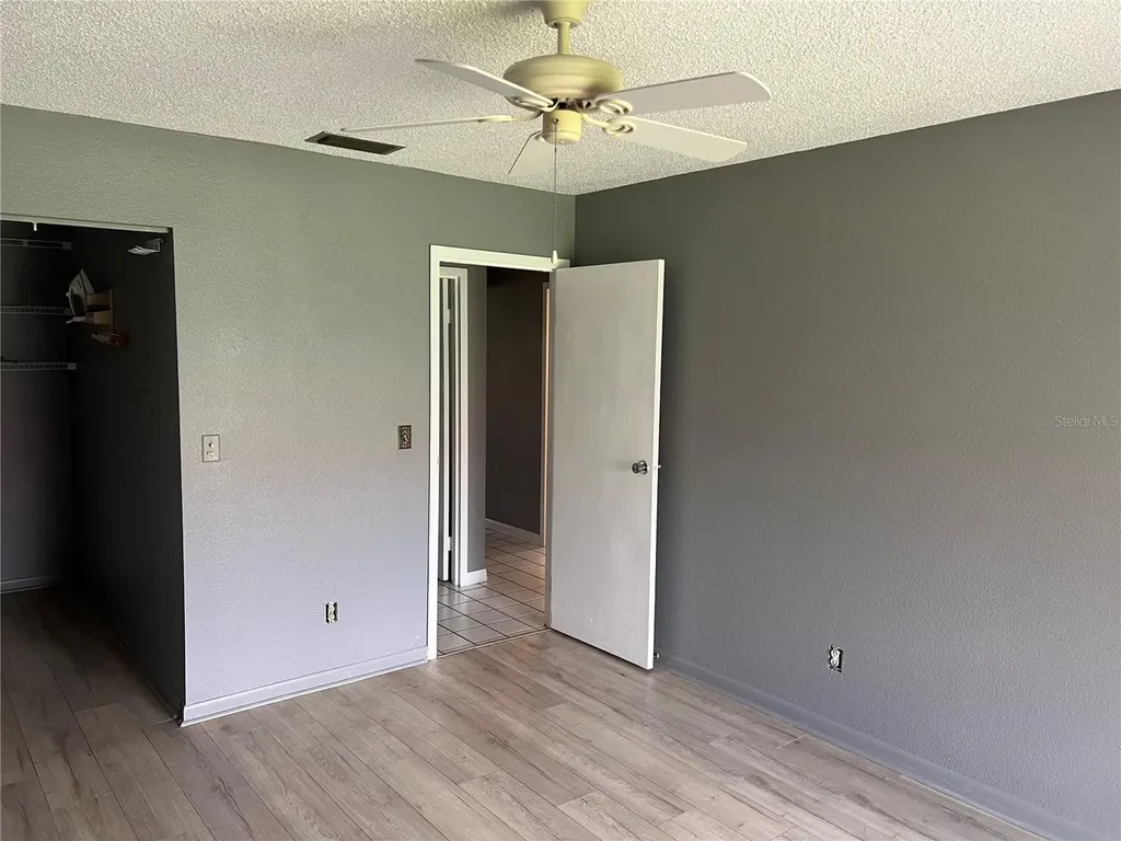 401 Dorchester Place Sun City Center FL 33573