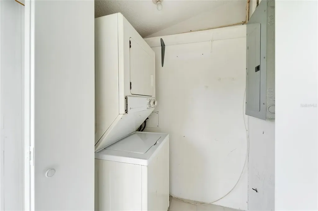 401 Dorchester Place Sun City Center FL 33573