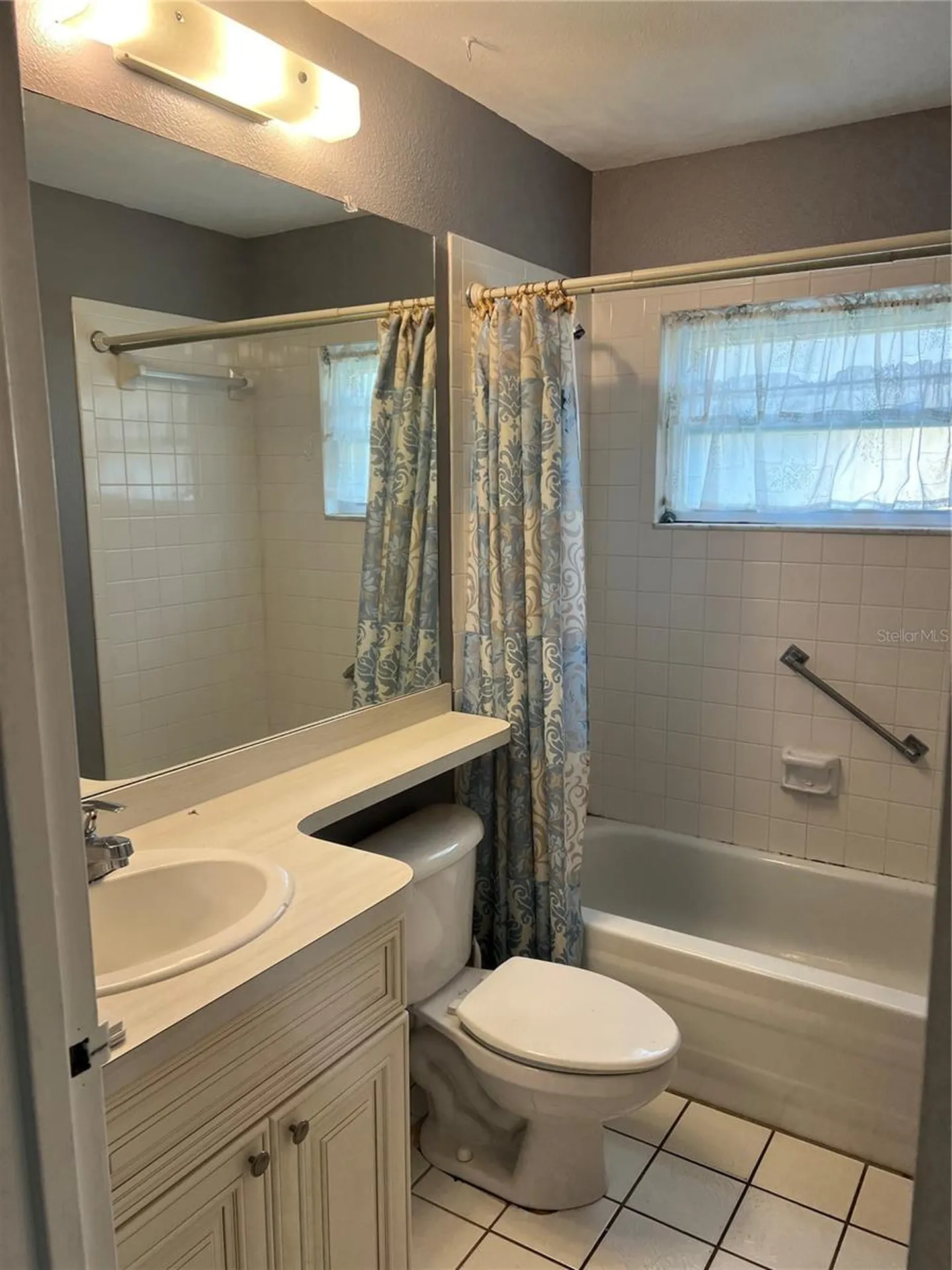 401 Dorchester Place Sun City Center FL 33573